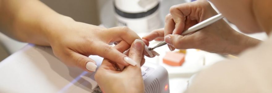 peut on vivre du métier de prothésiste ongulaire